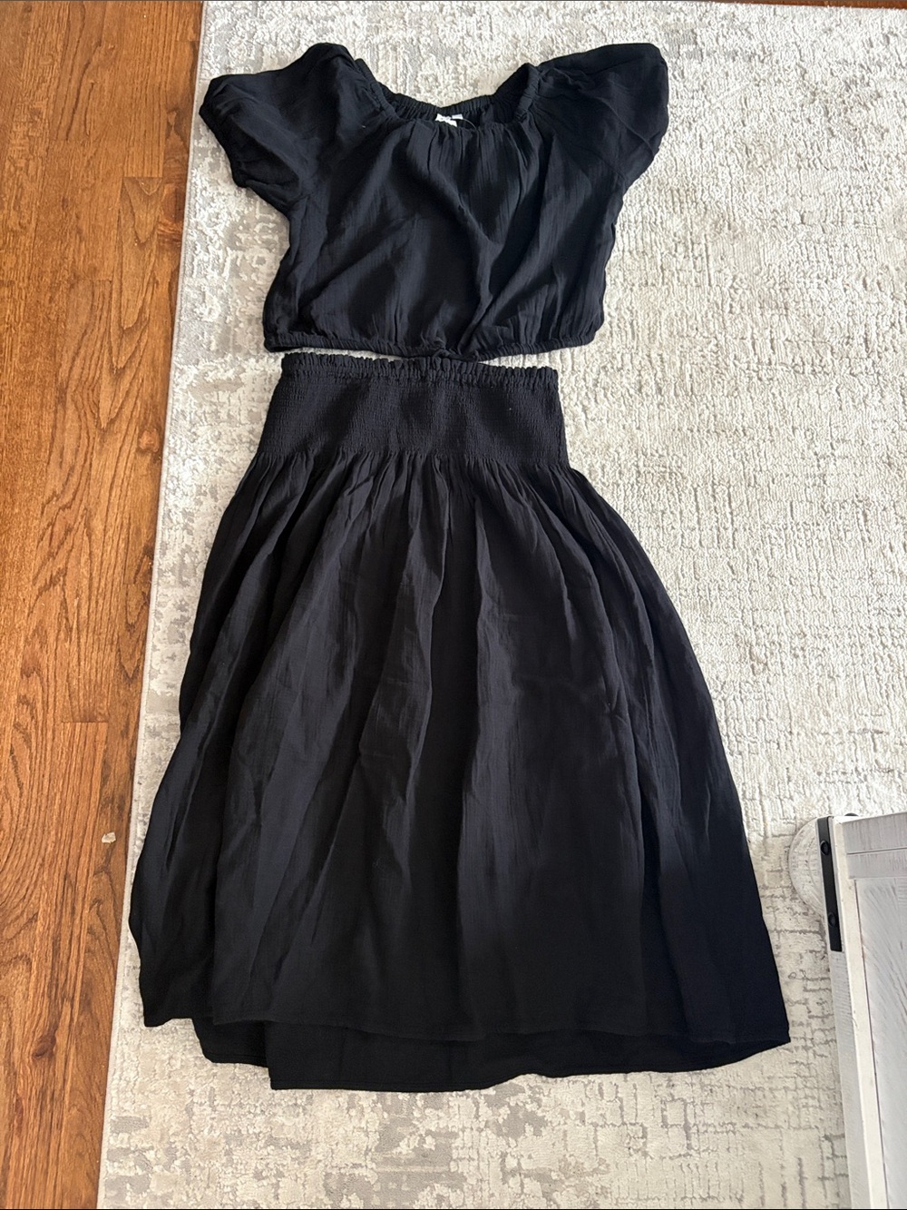 GAP Black Two-Piece Smocked Midi Dress Set